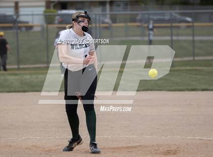 Thumbnail 2 in Bronson vs Jenison (Jenison Jamboree) photogallery.