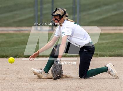 Thumbnail 2 in Bronson vs Jenison (Jenison Jamboree) photogallery.