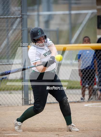 Thumbnail 2 in Bronson vs Jenison (Jenison Jamboree) photogallery.