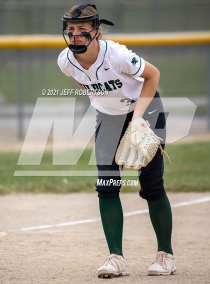 Thumbnail 2 in Bronson vs Jenison (Jenison Jamboree) photogallery.