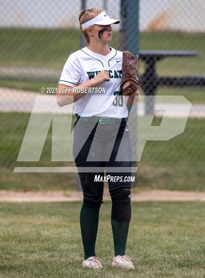 Thumbnail 2 in Bronson vs Jenison (Jenison Jamboree) photogallery.