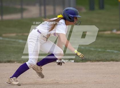 Thumbnail 1 in Bronson vs Jenison (Jenison Jamboree) photogallery.