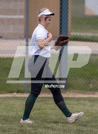 Thumbnail 2 in Bronson vs Jenison (Jenison Jamboree) photogallery.