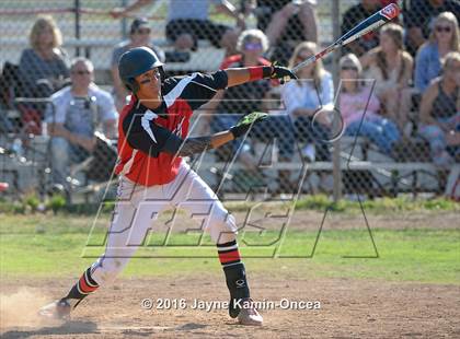 Thumbnail 3 in JSerra Catholic @ Hart photogallery.