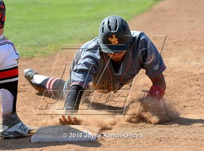 Thumbnail 2 in JSerra Catholic @ Hart photogallery.