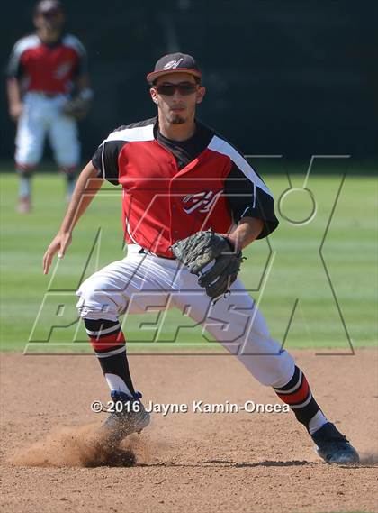 Thumbnail 2 in JSerra Catholic @ Hart photogallery.