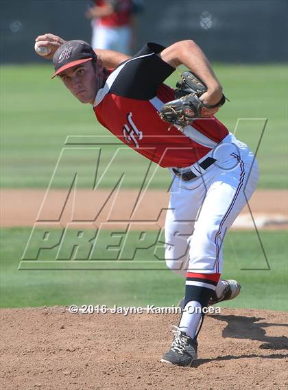 Thumbnail 3 in JSerra Catholic @ Hart photogallery.