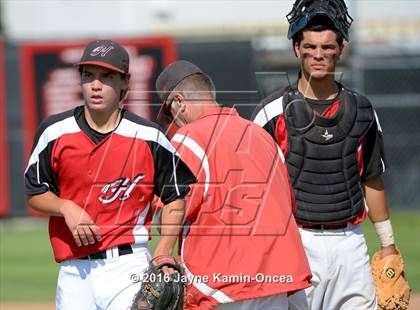 Thumbnail 3 in JSerra Catholic @ Hart photogallery.