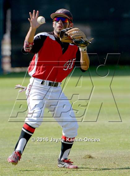 Thumbnail 2 in JSerra Catholic @ Hart photogallery.