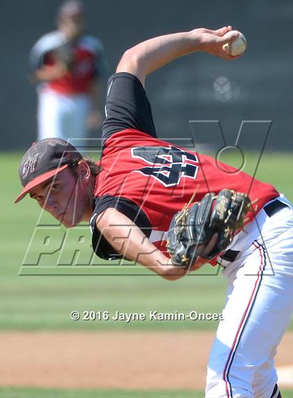 Thumbnail 3 in JSerra Catholic @ Hart photogallery.