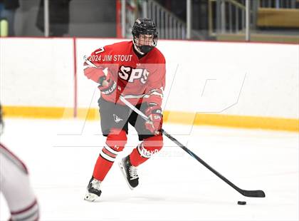 Thumbnail 2 in St. Paul's vs. Loomis (Avon Christmas Classic 7th Place) photogallery.