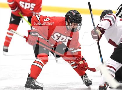 Thumbnail 1 in St. Paul's vs. Loomis (Avon Christmas Classic 7th Place) photogallery.