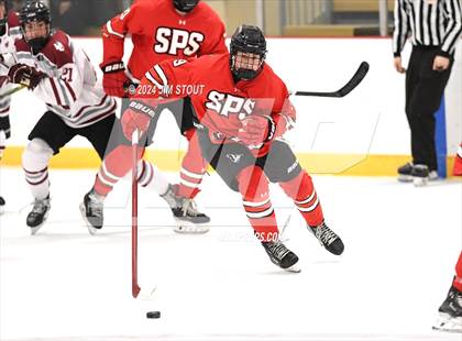 Thumbnail 1 in St. Paul's vs. Loomis (Avon Christmas Classic 7th Place) photogallery.