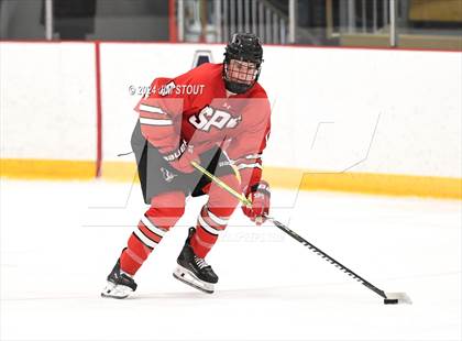 Thumbnail 3 in St. Paul's vs. Loomis (Avon Christmas Classic 7th Place) photogallery.