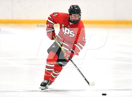 Thumbnail 2 in St. Paul's vs. Loomis (Avon Christmas Classic 7th Place) photogallery.