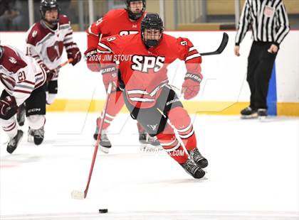 Thumbnail 2 in St. Paul's vs. Loomis (Avon Christmas Classic 7th Place) photogallery.