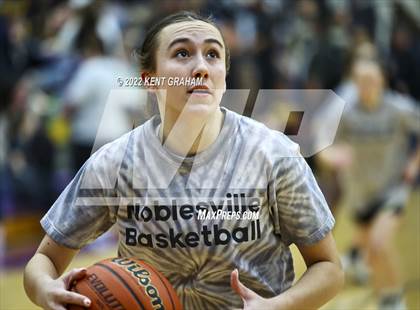 Thumbnail 1 in Fort Wayne Snider vs Noblesville (IHSAA Regional Championship Playoff) photogallery.
