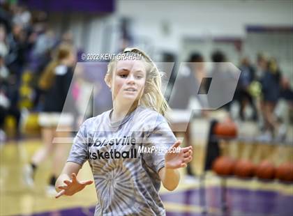 Thumbnail 2 in Fort Wayne Snider vs Noblesville (IHSAA Regional Championship Playoff) photogallery.