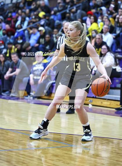 Thumbnail 3 in Fort Wayne Snider vs Noblesville (IHSAA Regional Championship Playoff) photogallery.