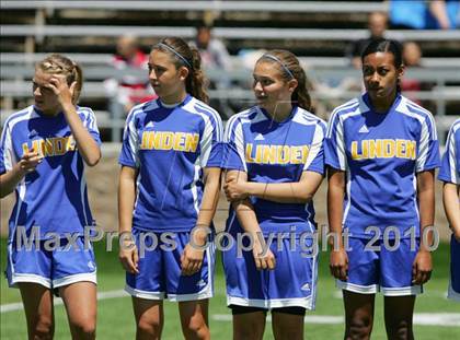 Thumbnail 3 in Ripon vs. Linden (CIF SJS D5 Final) photogallery.