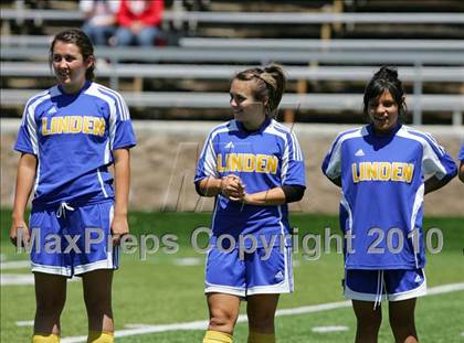 Thumbnail 2 in Ripon vs. Linden (CIF SJS D5 Final) photogallery.
