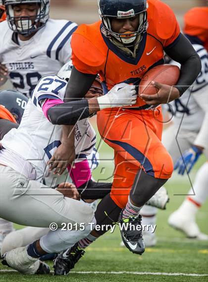 Thumbnail 1 in Lackawanna vs Bennett/Olmsted (Section 6 Class C Semifinal) photogallery.