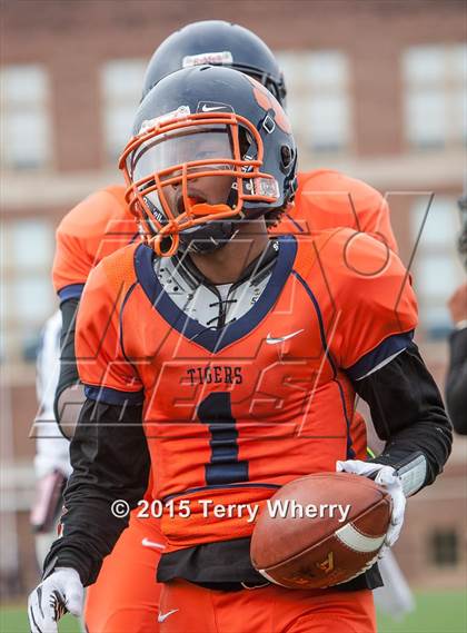 Thumbnail 2 in Lackawanna vs Bennett/Olmsted (Section 6 Class C Semifinal) photogallery.