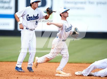 Thumbnail 3 in John A. Holmes vs. R-S Central (NCHSAA 2A Final, Game 2) photogallery.