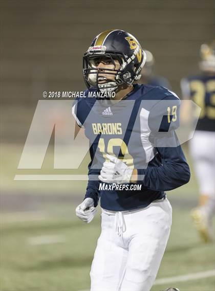 Thumbnail 3 in Bonita Vista vs. Mater Dei Catholic photogallery.