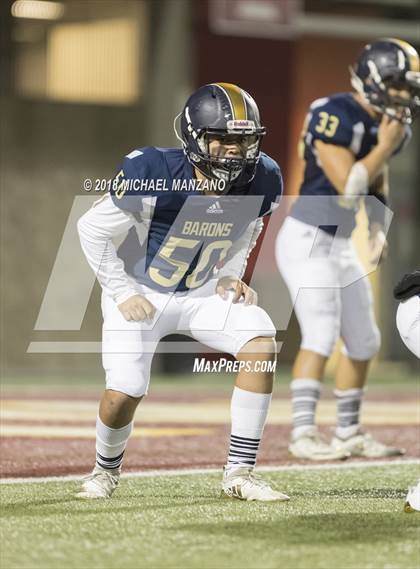Thumbnail 2 in Bonita Vista vs. Mater Dei Catholic photogallery.