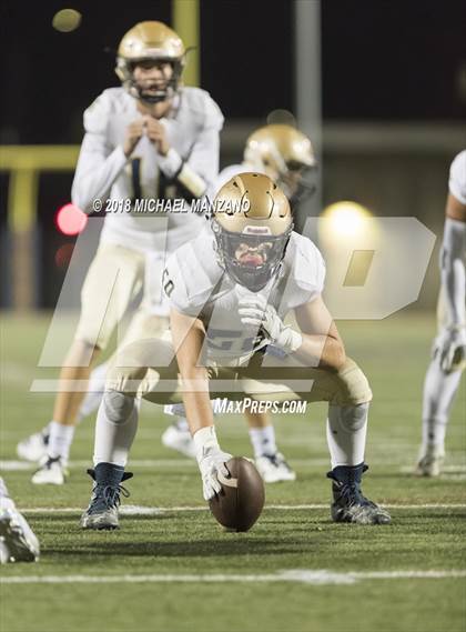 Thumbnail 3 in Bonita Vista vs. Mater Dei Catholic photogallery.