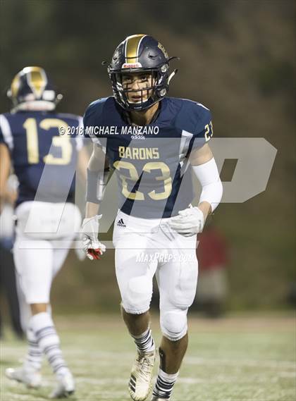 Thumbnail 3 in Bonita Vista vs. Mater Dei Catholic photogallery.