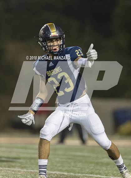 Thumbnail 1 in Bonita Vista vs. Mater Dei Catholic photogallery.