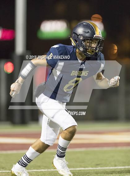 Thumbnail 1 in Bonita Vista vs. Mater Dei Catholic photogallery.