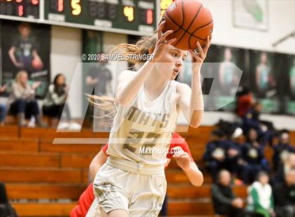 Thumbnail 3 in Regis Jesuit vs. Miramonte (MLK Showcase) photogallery.