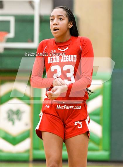 Thumbnail 1 in Regis Jesuit vs. Miramonte (MLK Showcase) photogallery.