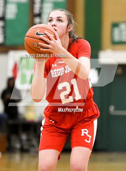 Thumbnail 2 in Regis Jesuit vs. Miramonte (MLK Showcase) photogallery.