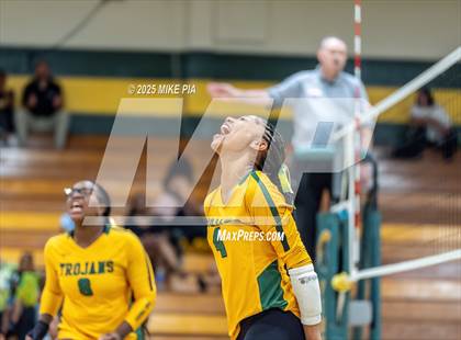 Thumbnail 1 in Lumberton @ Pine Forest photogallery.