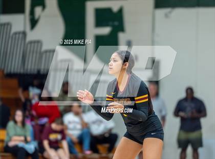 Thumbnail 1 in Lumberton @ Pine Forest photogallery.