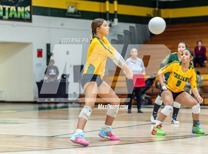 Thumbnail 1 in Lumberton @ Pine Forest photogallery.