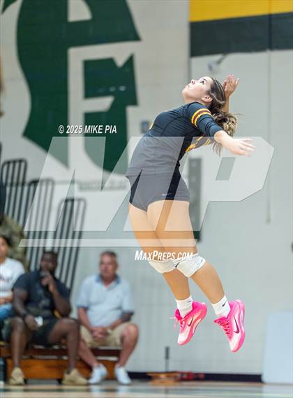 Thumbnail 3 in Lumberton @ Pine Forest photogallery.
