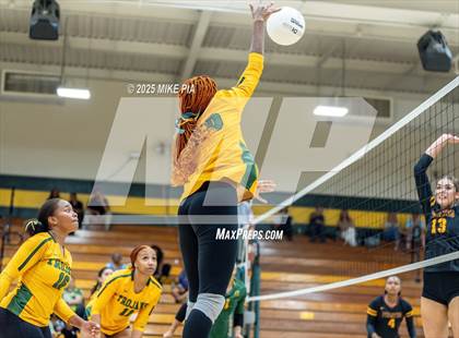 Thumbnail 2 in Lumberton @ Pine Forest photogallery.