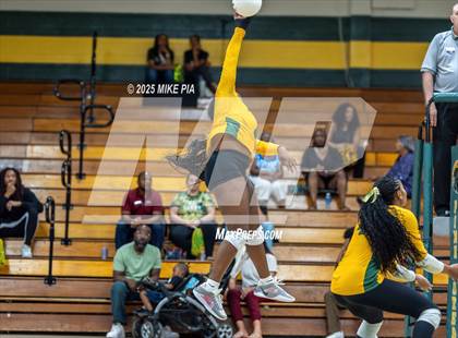 Thumbnail 1 in Lumberton @ Pine Forest photogallery.