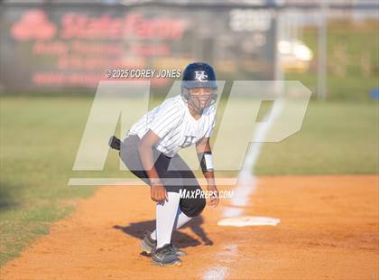 Thumbnail 1 in Northside vs Houston County photogallery.