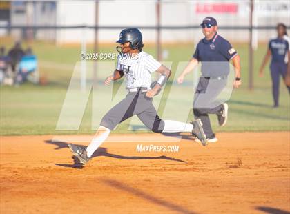 Thumbnail 3 in Northside vs Houston County photogallery.