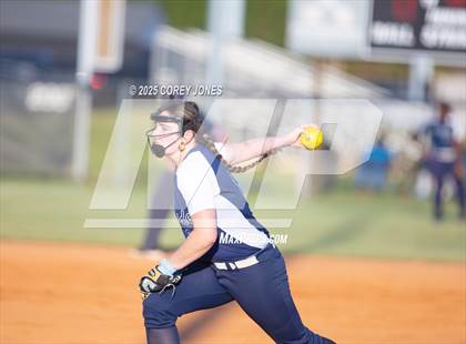 Thumbnail 3 in Northside vs Houston County photogallery.