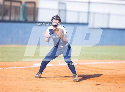 Thumbnail 2 in Northside vs Houston County photogallery.