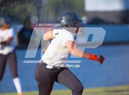 Thumbnail 3 in Northside vs Houston County photogallery.