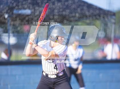 Thumbnail 2 in Northside vs Houston County photogallery.