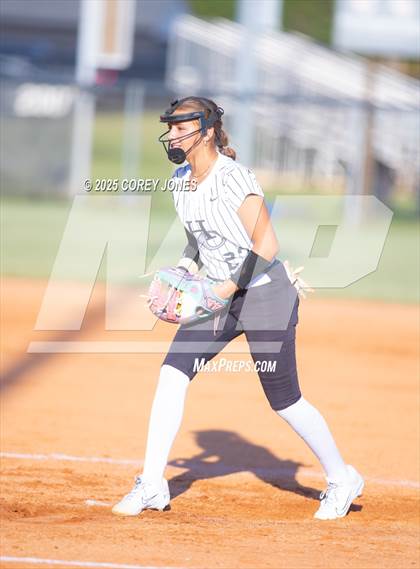 Thumbnail 3 in Northside vs Houston County photogallery.